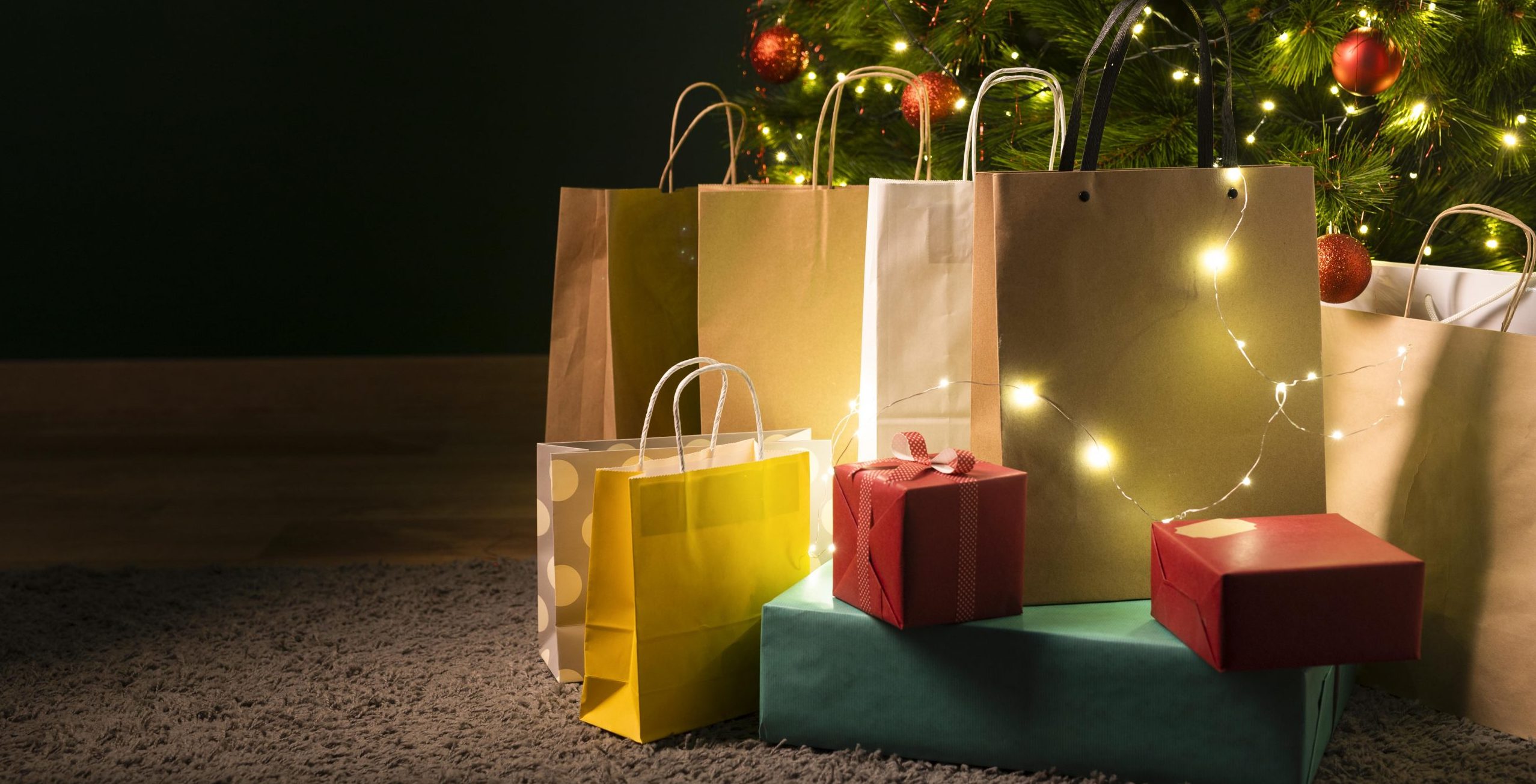 Read more about the article Crush this Festive Season: Navigating marketing strategies for 2023 APAC Holiday Shopping Frenzy 